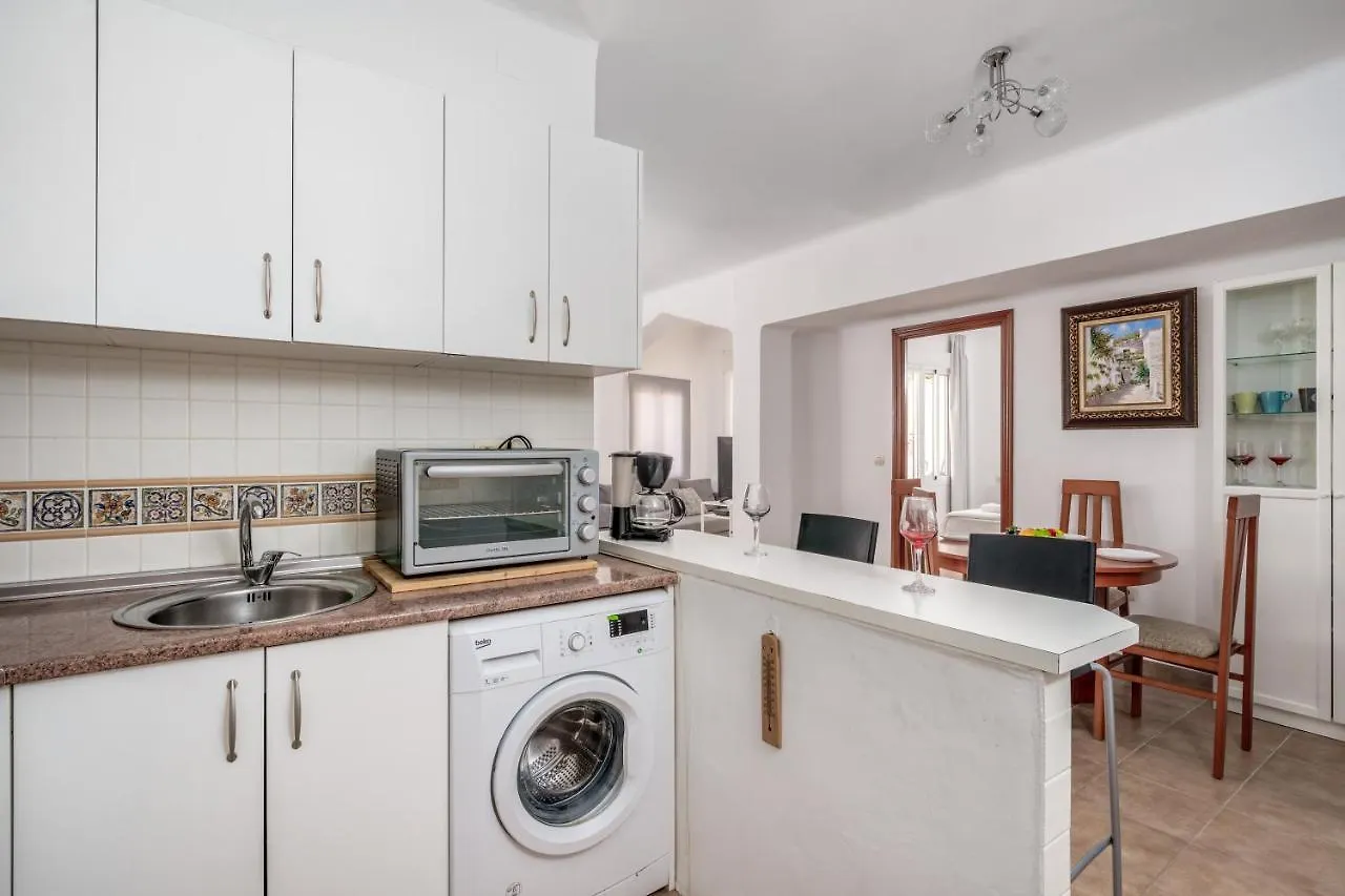 Spacious Flat In The Heart Of Torremolinos Ref 39 Apartment