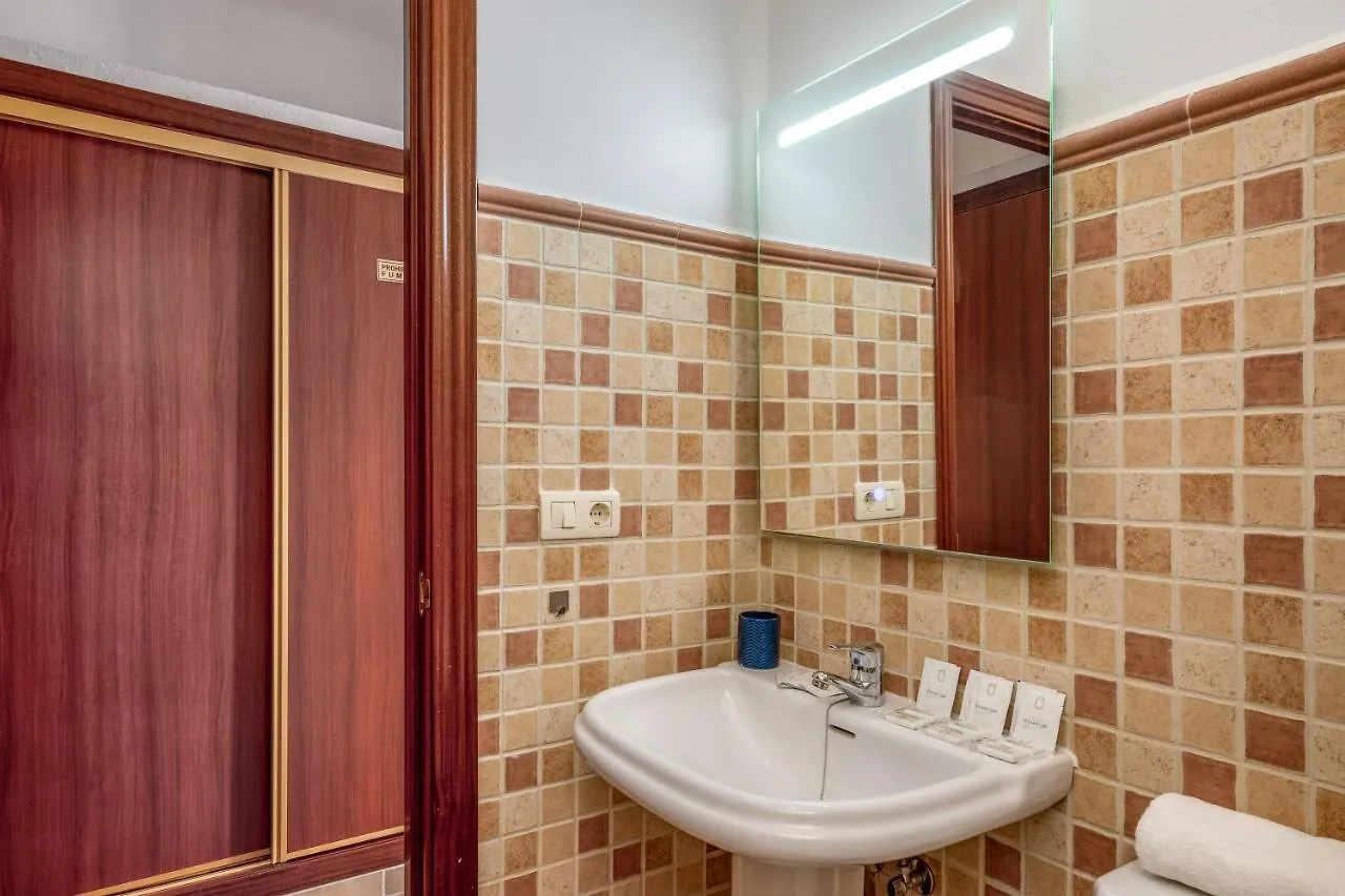 Spacious Flat In The Heart Of Torremolinos Ref 39 Apartment
