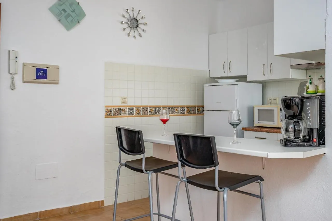 Appartement Spacious Flat In The Heart Of Torremolinos Ref 39